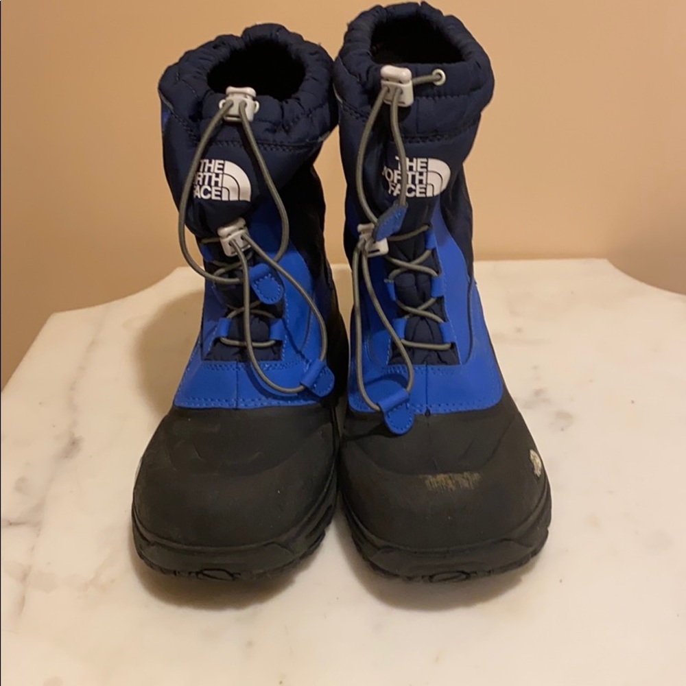 The north face kids snow boots